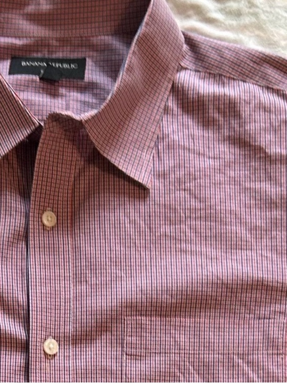Banana Republic Men's Red/Blue Micro-Check Short Sleeve Button-Down Shirt EUC XL